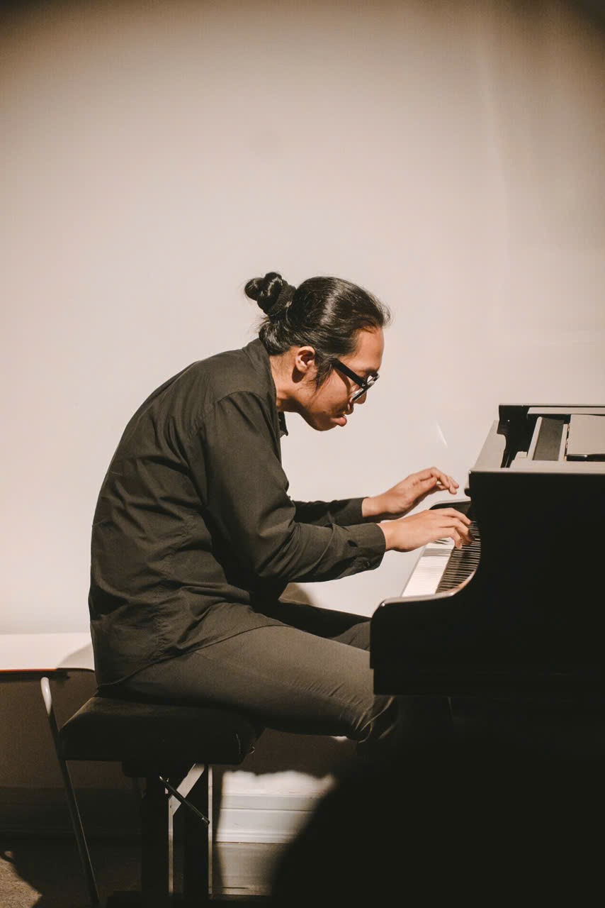 Nghệ sĩ Piano Nguyễn Phạm Minh Hoàng